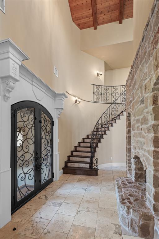 5804 Sandstone Court