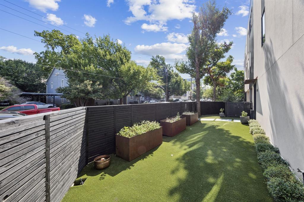 Cockrell Fairlands Rev - Residential