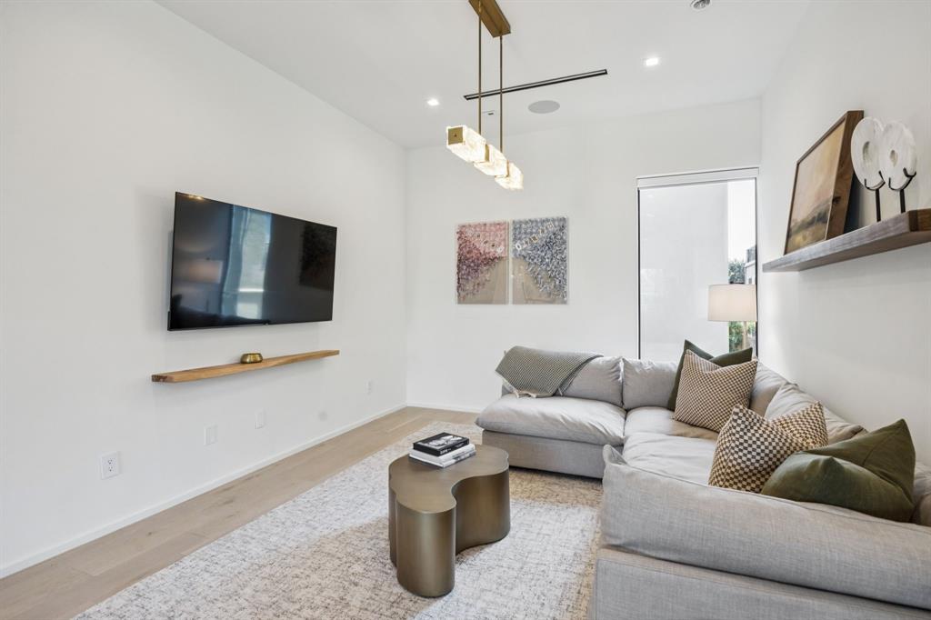 Cockrell Fairlands Rev - Residential