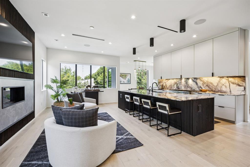 Cockrell Fairlands Rev - Residential