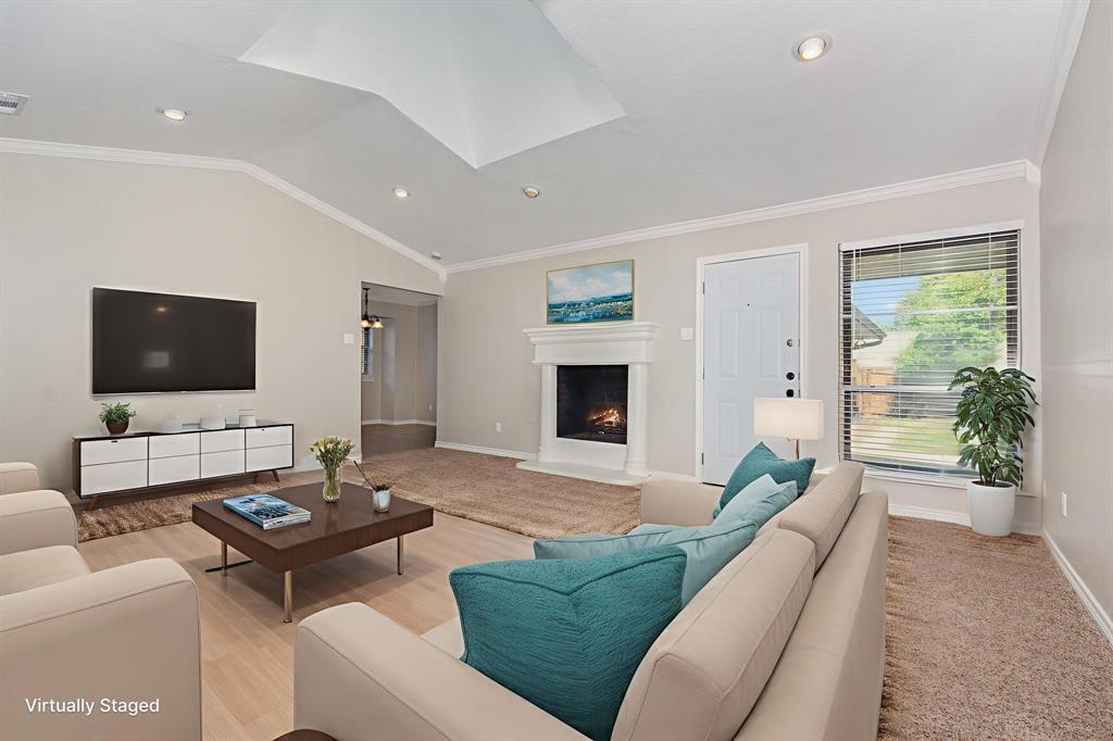 1109 Edgewood Drive