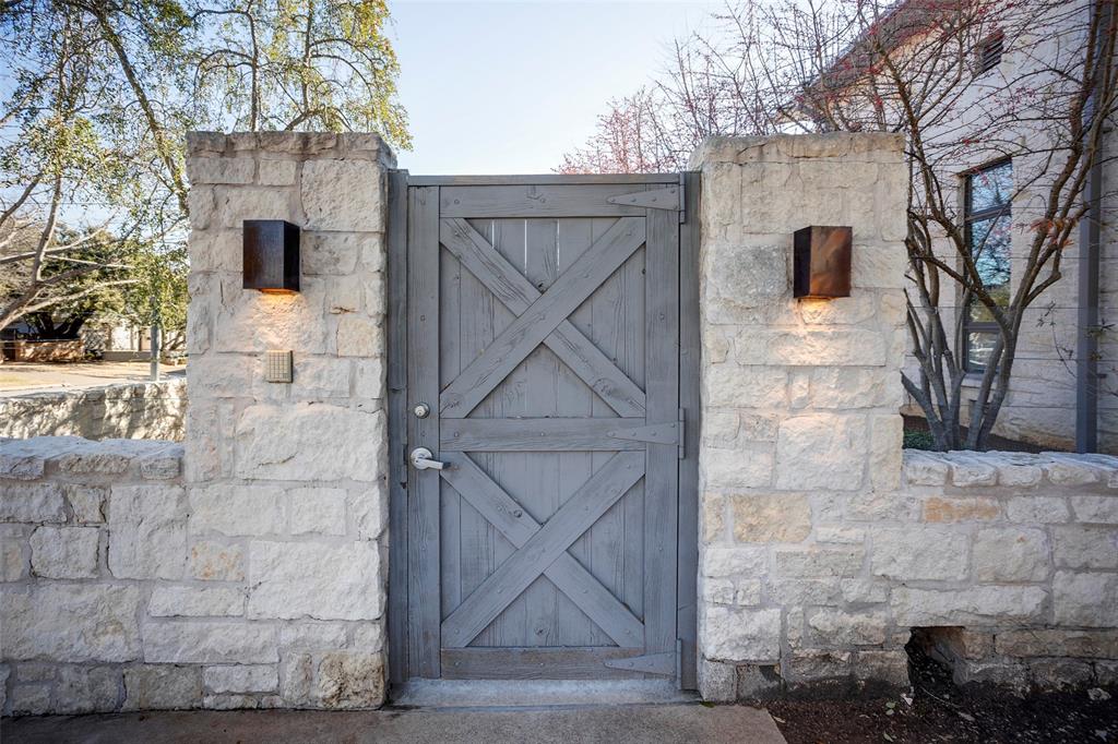 Chamberlain Arlington Heights 1st - Residential