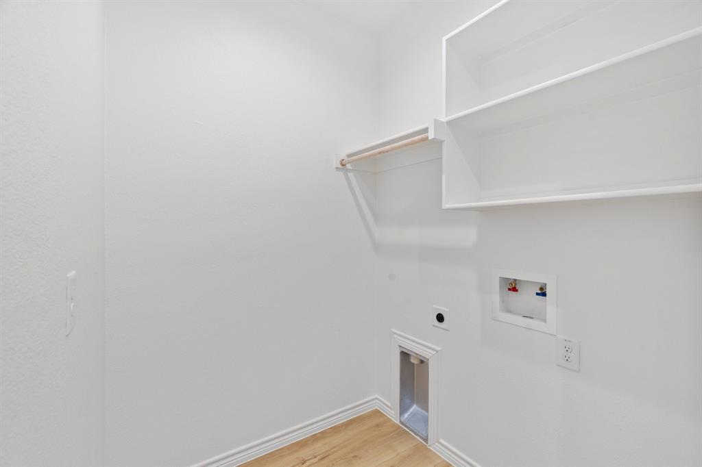 Oaklawn - Residential