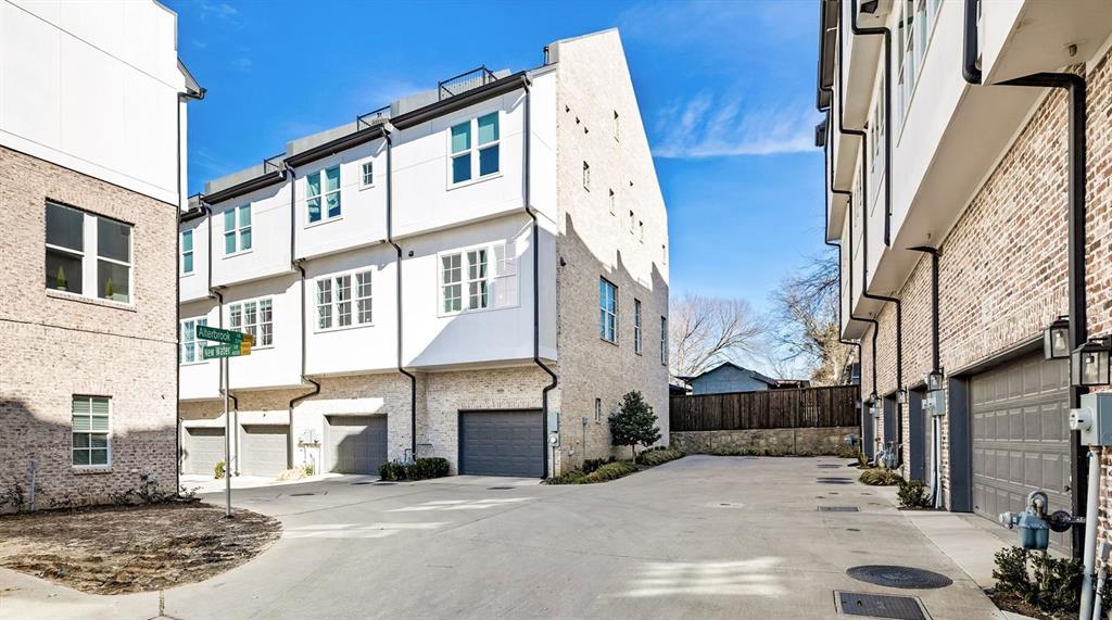 Cedar Branch Twnhm Add - Residential