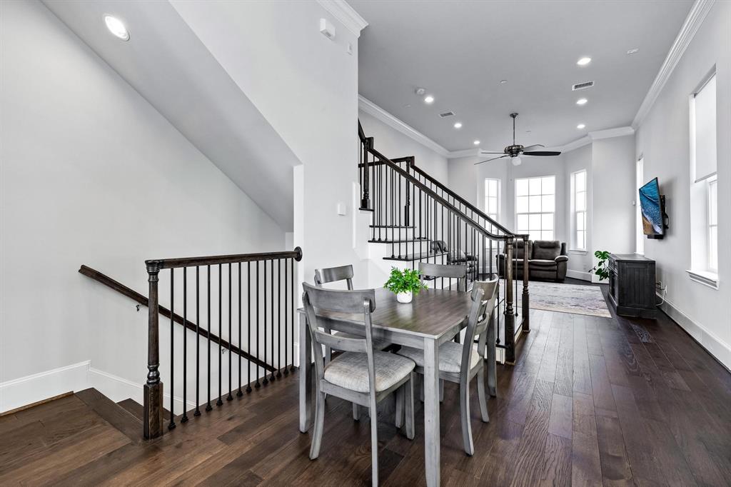 Cedar Branch Twnhm Add - Residential