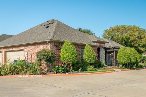 Tiny photo for 5782 Antique Rose Trail, Fairview, TX 75069 (MLS # 21099757)