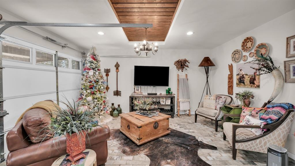 Traylor Horton - Residential