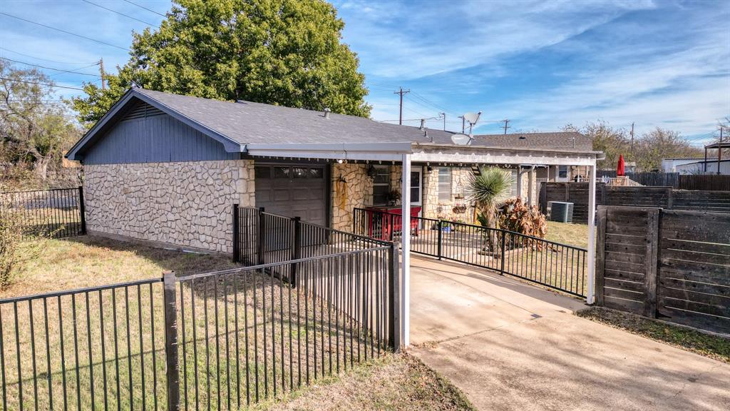 Traylor Horton - Residential