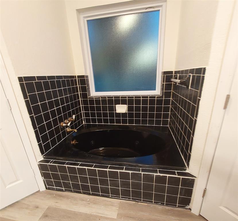 John F Crawford Surv Abs # 256 - Residential