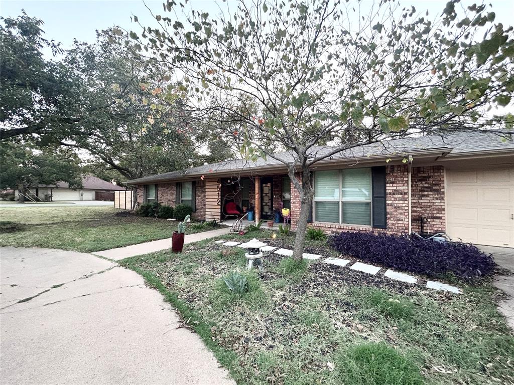 Decordova Bend Estate - Residential