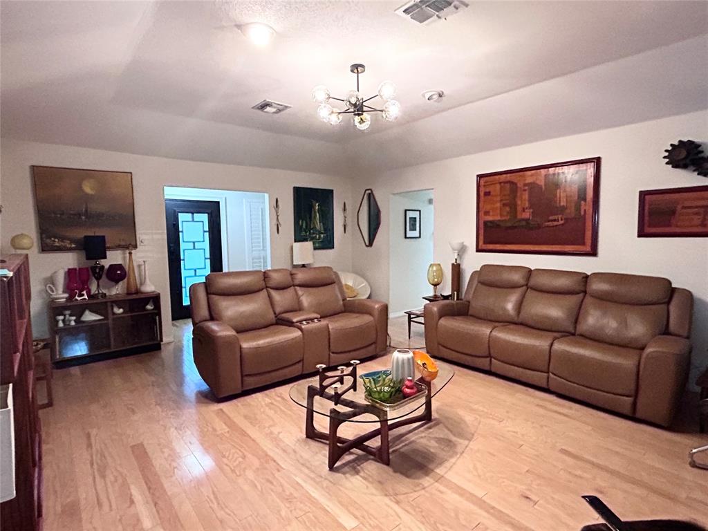 Decordova Bend Estate - Residential