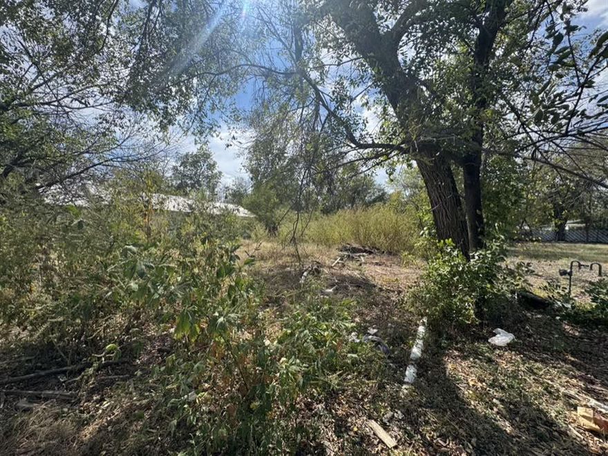 Great opportunity to build a fantastic home on a quiet street! Affordable 50 ft wide lot with plenty of room to build your dream home. Lots move fast in the area so don't miss out on this opportunity.