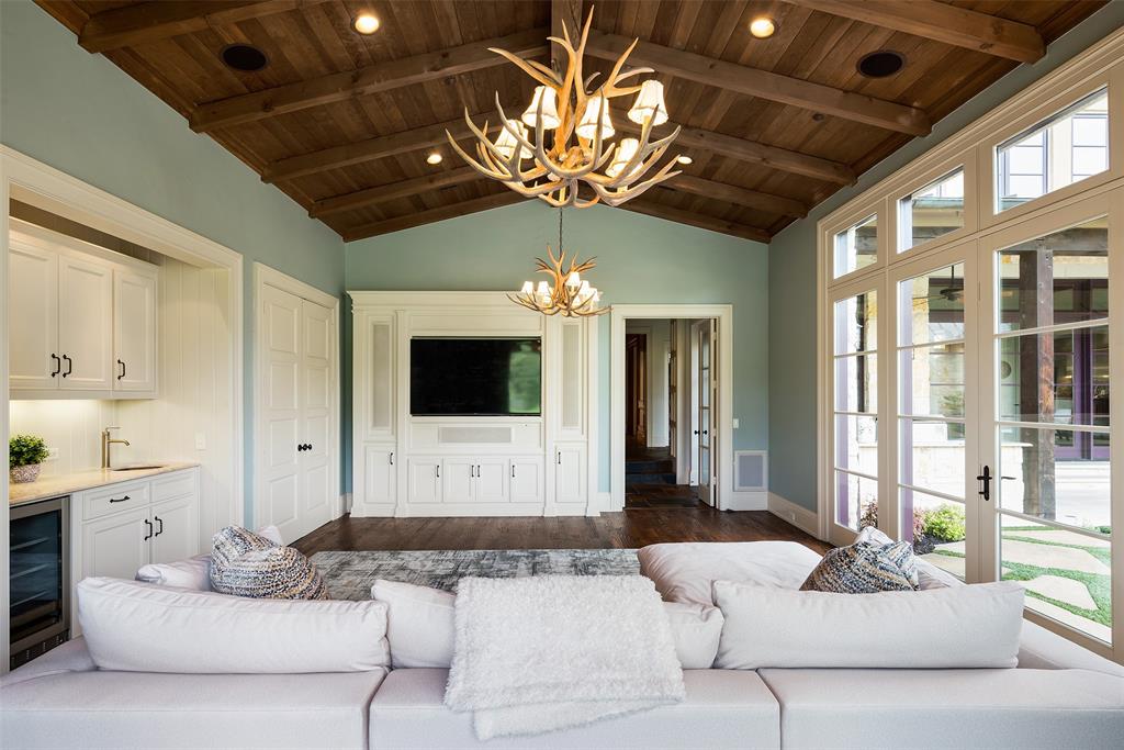 Riverside Estates 2 - Residential