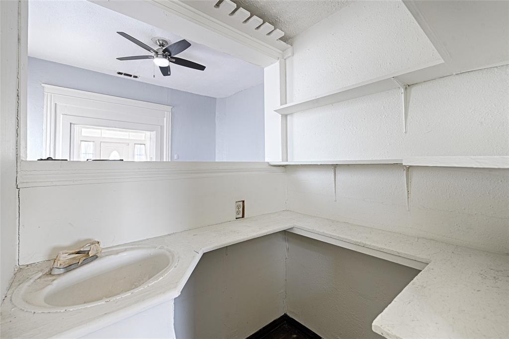 H M Deans - Residential