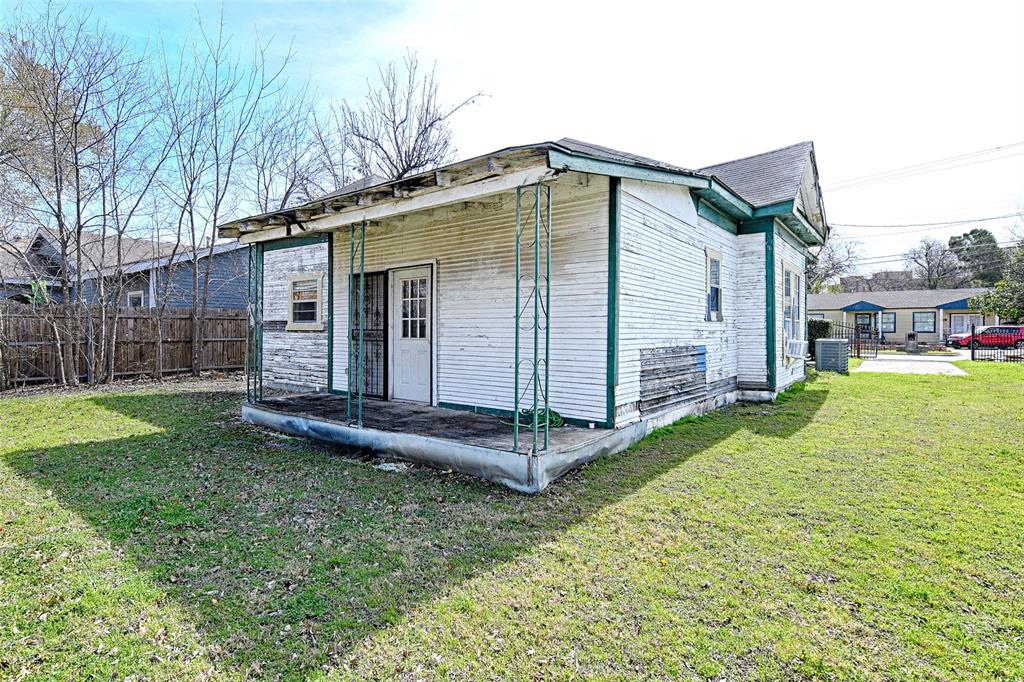 H M Deans - Residential