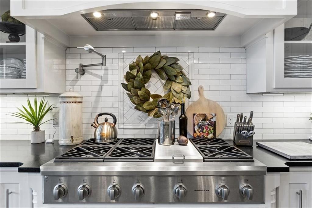 Hidden Valley - Residential