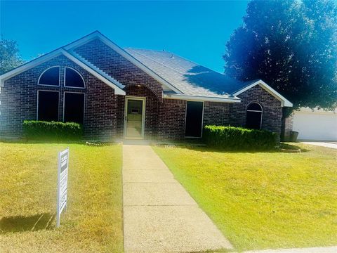 1506 Pintail Court DeSoto TX 75115
