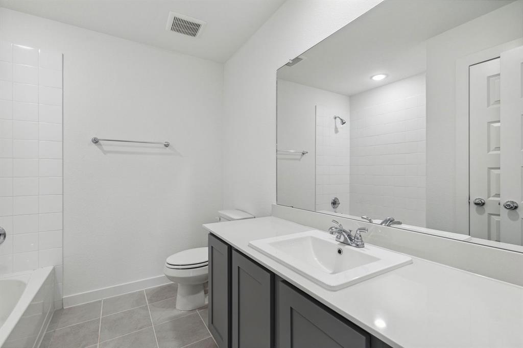 Lakehaven - Residential