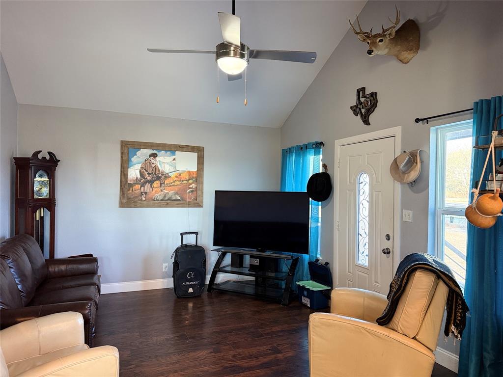 Juan Esculan - Residential