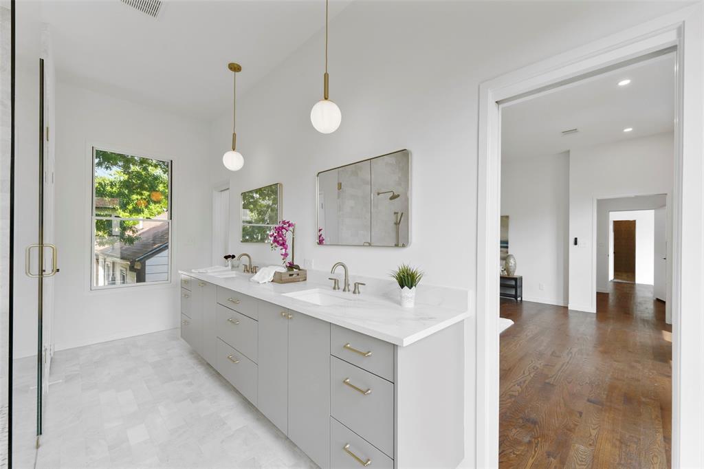 Bronx Park - Residential