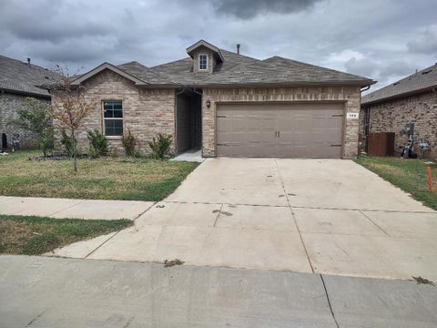 Photo of 109 Blossom Trail, Boyd, TX 76023 (MLS # 21419983)