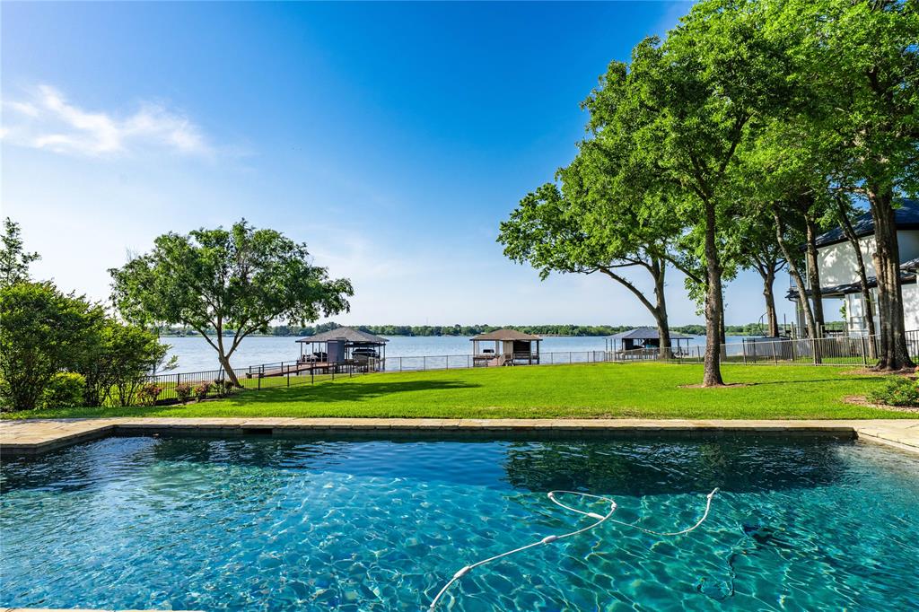 Bridgepointe Ph I - Residential