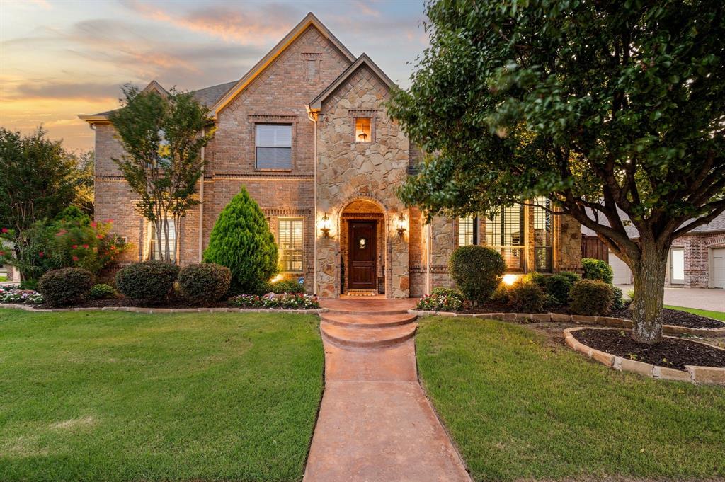 8001 Seville Drive