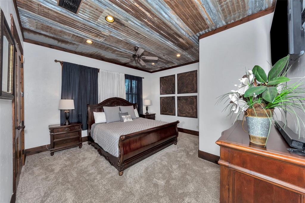 Sportsmans World - Residential