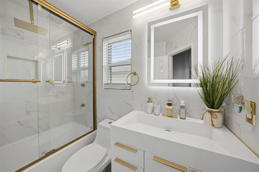 Forest View - Residential