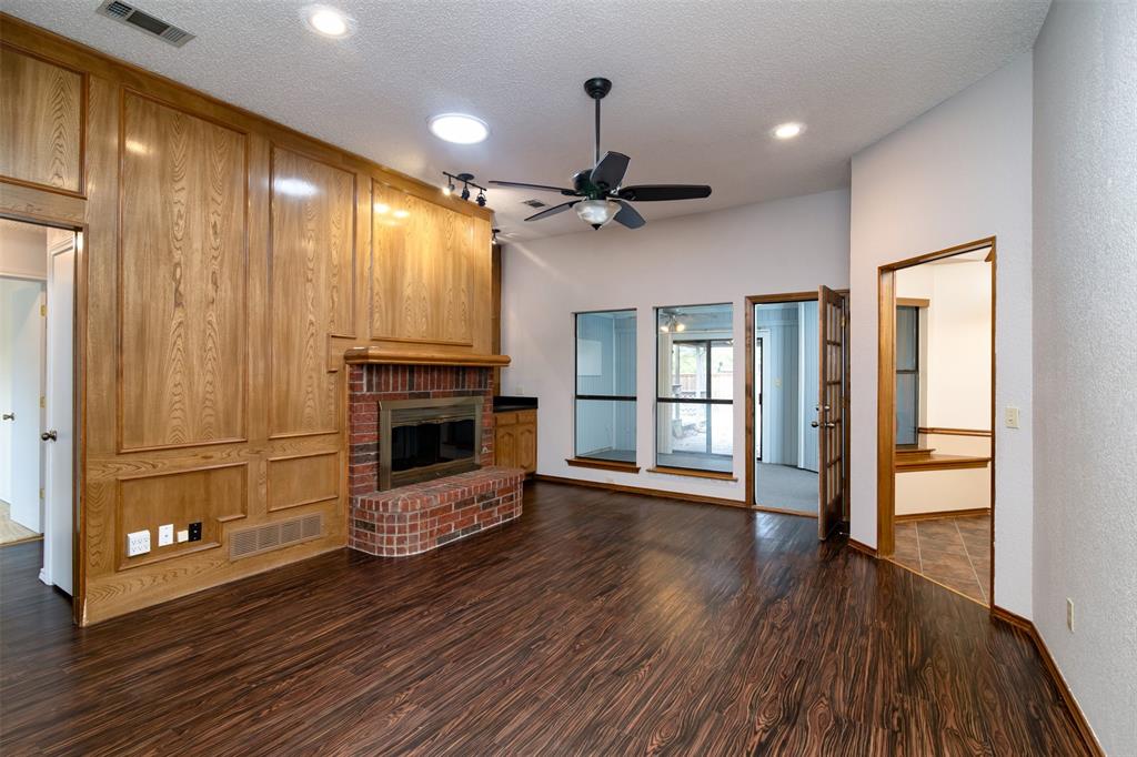 Rustic Oaks Ph Two - Residential Lease