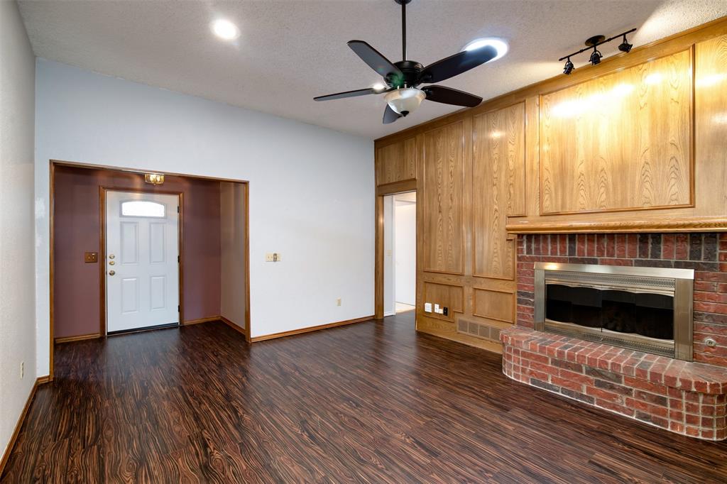 Rustic Oaks Ph Two - Residential Lease