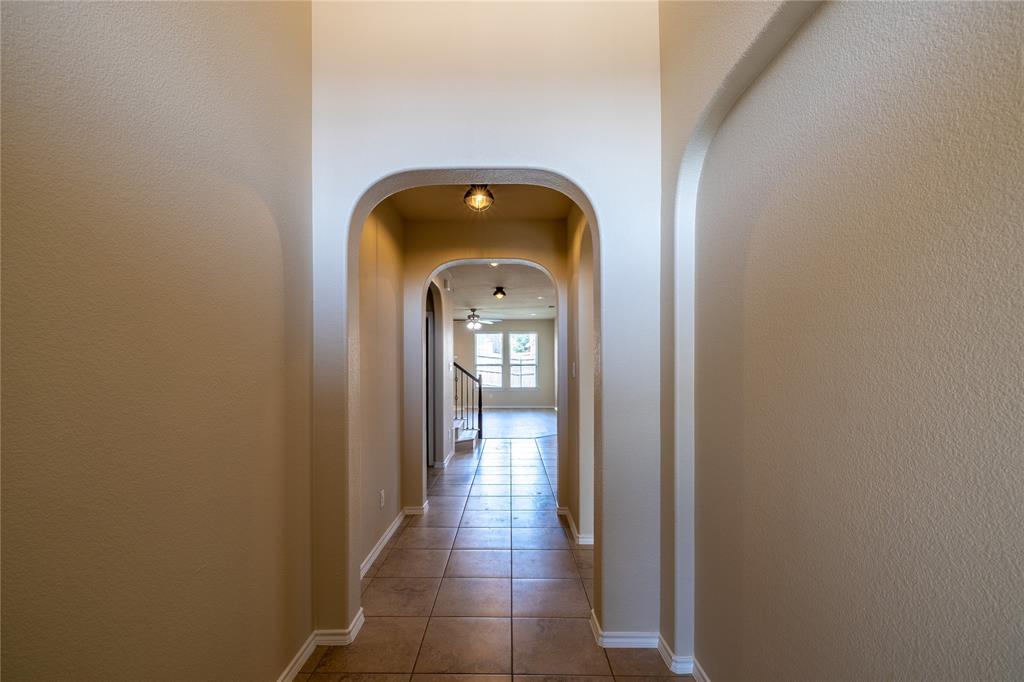 2813 Saddle Creek Drive