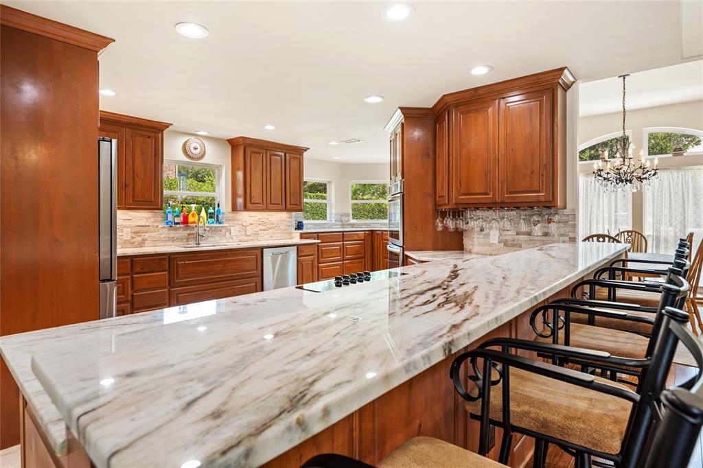 750 Emerald Sound Boulevard