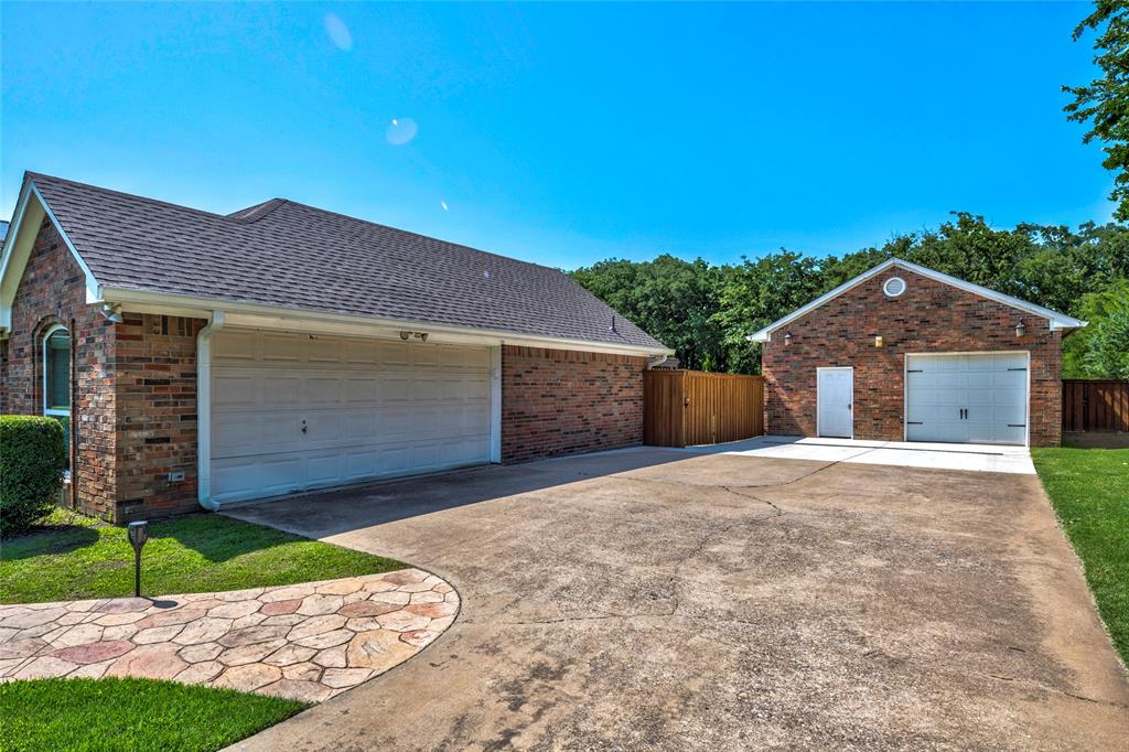750 Emerald Sound Boulevard