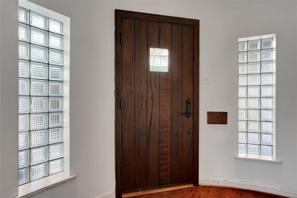 923 Bison Trail