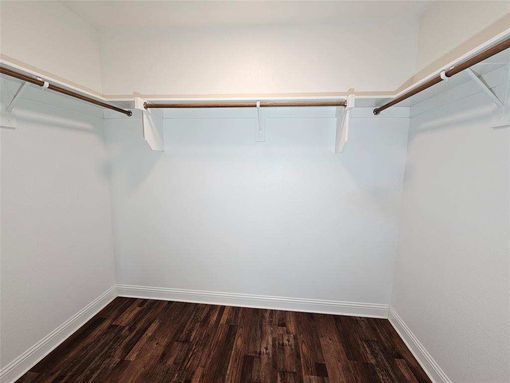 Oakbend Condo Bldg 5 - Residential Lease