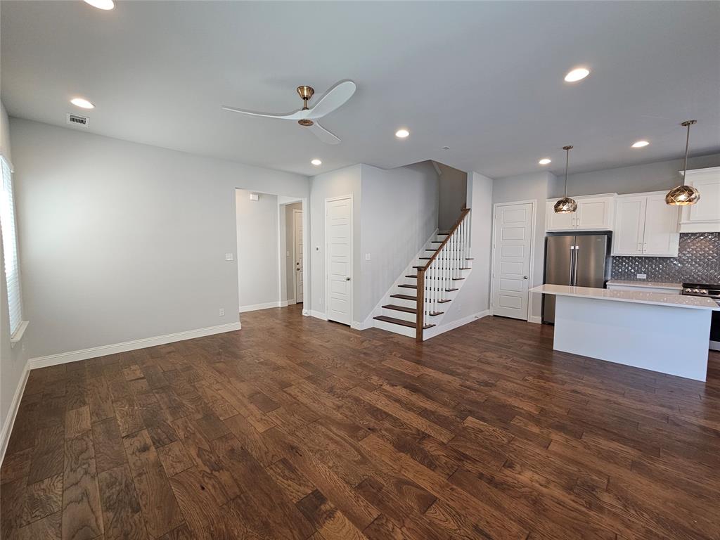 Oakbend Condo Bldg 5 - Residential Lease