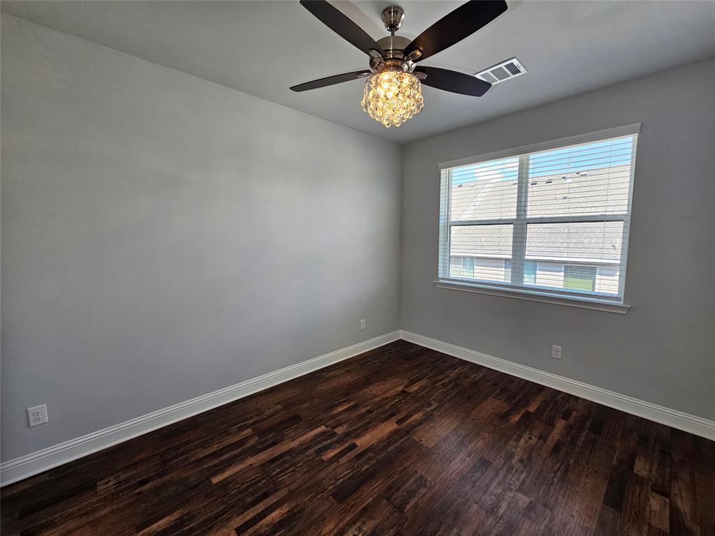 Oakbend Condo Bldg 5 - Residential Lease