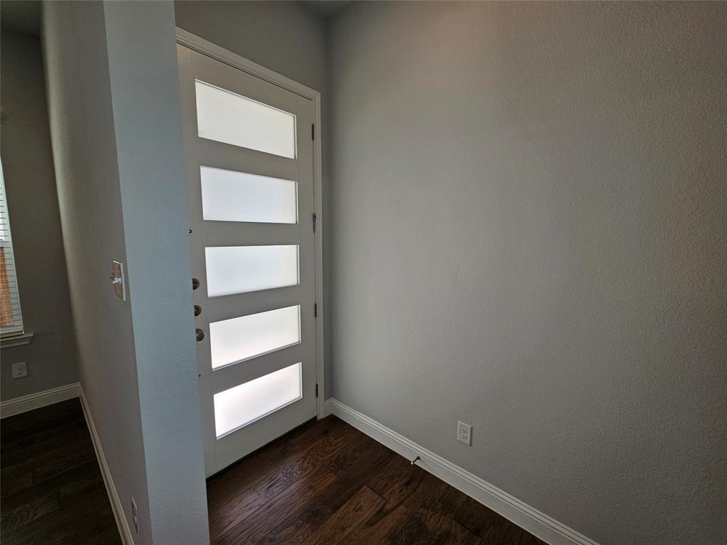 Oakbend Condo Bldg 5 - Residential Lease