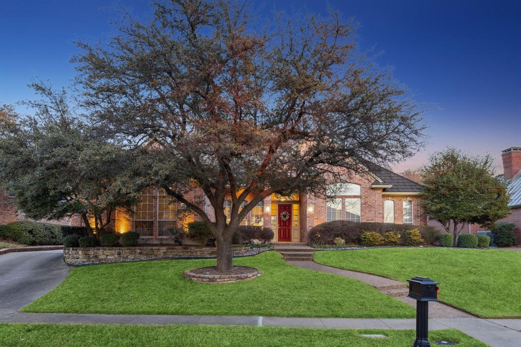 21 Canyon Crest Court
