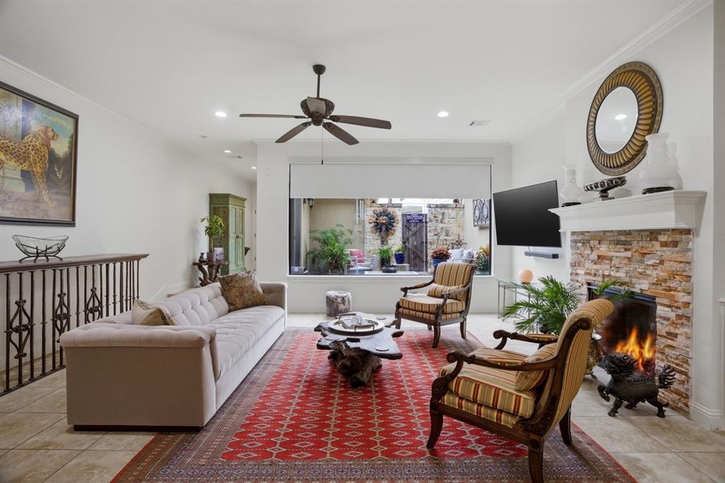 5026 Pershing Avenue