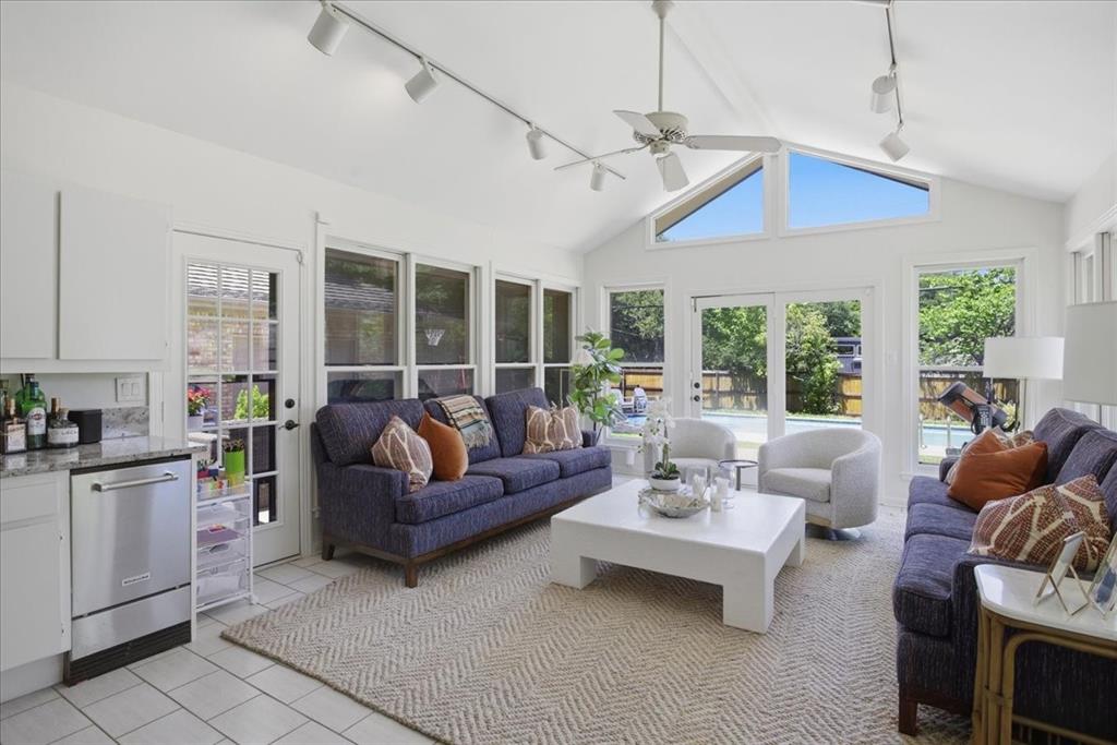 Overton Park Add - Residential