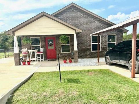 A home in Granbury