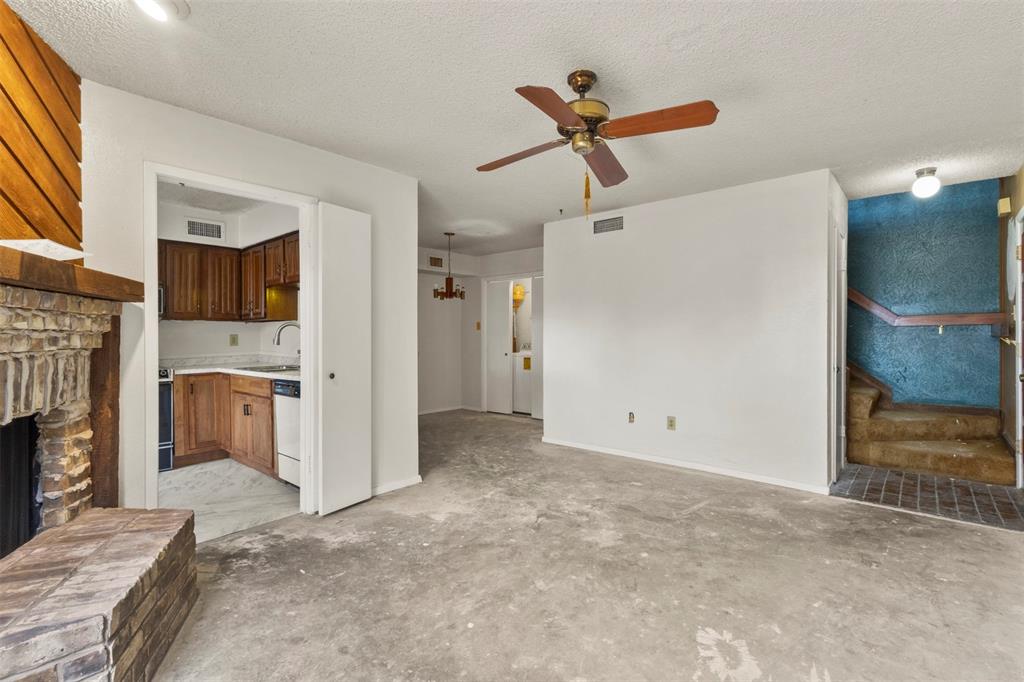 333 Melrose Drive 27C
