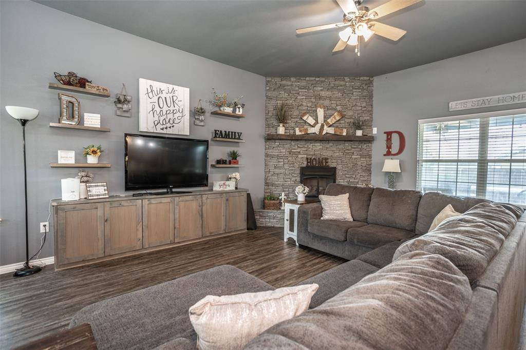 Busby Add Lt 1-4 Blk A - Residential