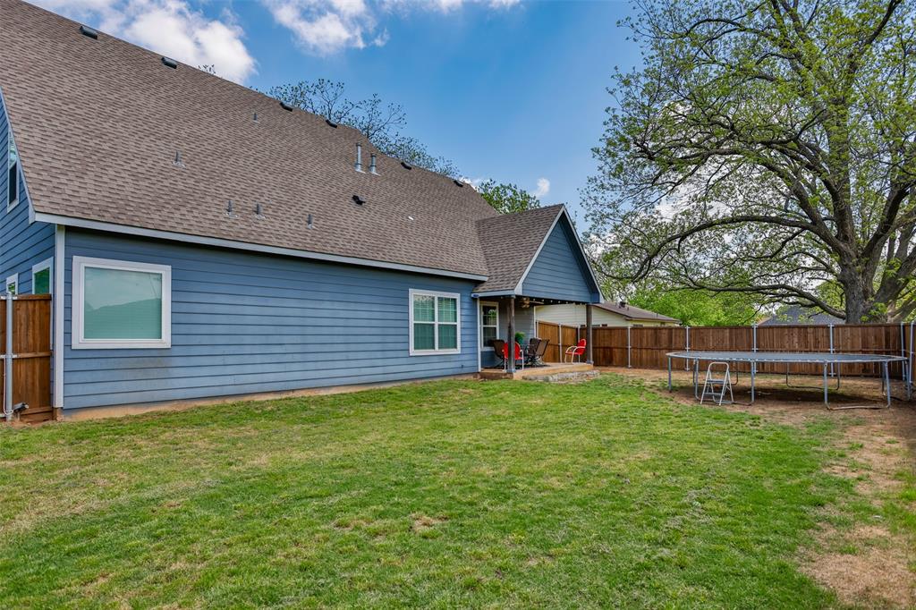 Busby Add Lt 1-4 Blk A - Residential