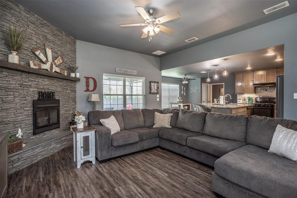 Busby Add Lt 1-4 Blk A - Residential