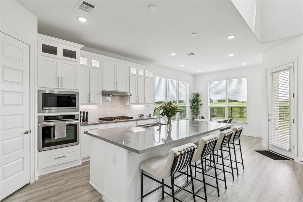 4101 Yellow Jasmine Lane