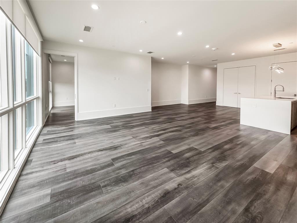 3525 Normandy Avenue 15