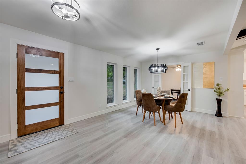 5925 Forest Haven Trail